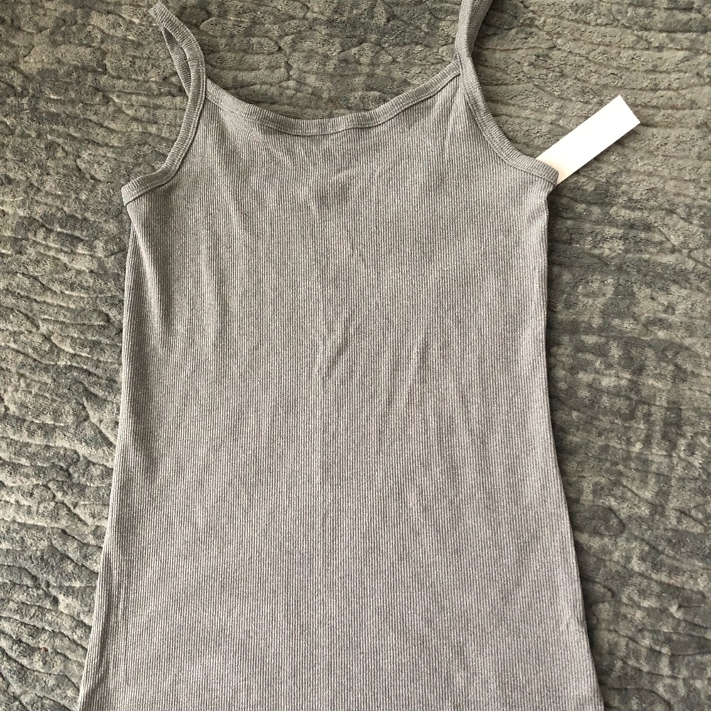 $3 when bundled- tank top